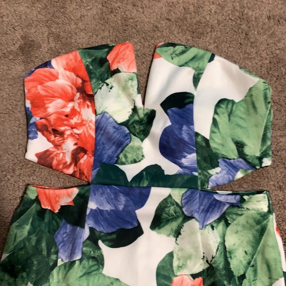 Floral Summer Dress - Picture 2 of 3